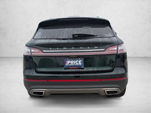 Used 2021 Lincoln Nautilus FWD image 6