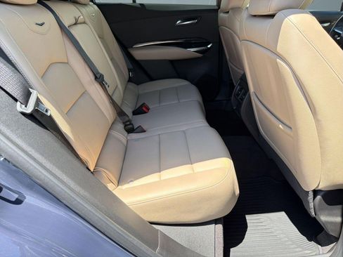 Certified 2024 Cadillac XT4 Luxury FWD image 28