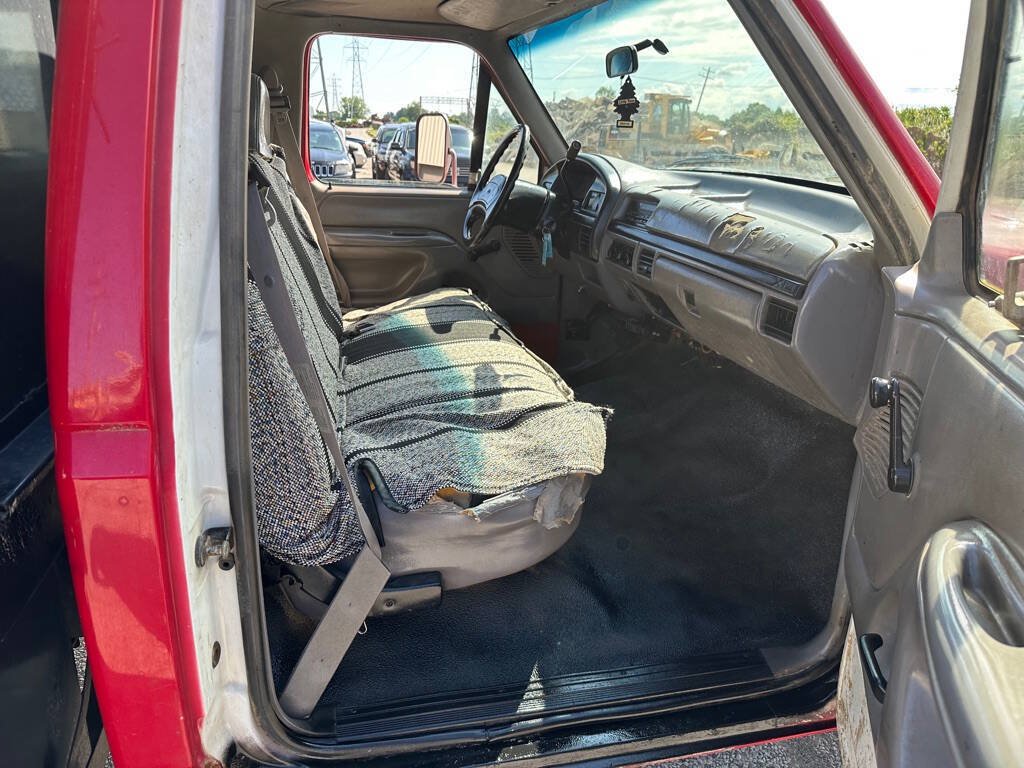 Used 1997 Ford F450 2WD Regular Cab Super Duty image 10