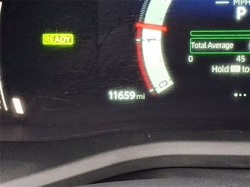 Certified 2025 Toyota Camry SE w/ Convenience Package image 19