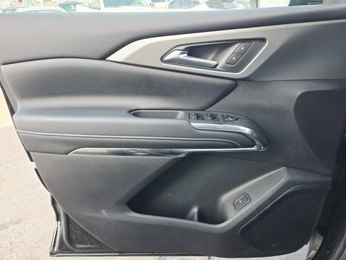 Used 2026 Chevrolet Traverse LT w/ Midnight/Sport Edition image 31