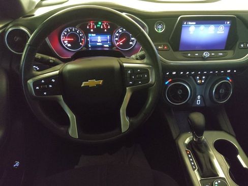 Used 2021 Chevrolet Blazer LT FWD image 22