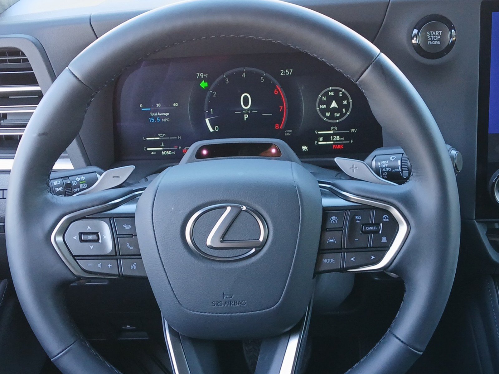 Used 2026 Lexus GX 550 w/ Accessory Package (2T) AWD/4WD image 11