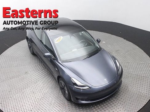 Used 2023 Tesla Model 3 Standard Range RWD image 3