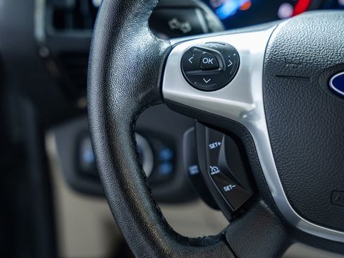 Used 2015 Ford Escape Titanium image 27