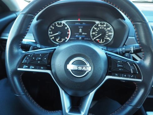 Used 2024 Nissan Altima 2.5 SR image 26