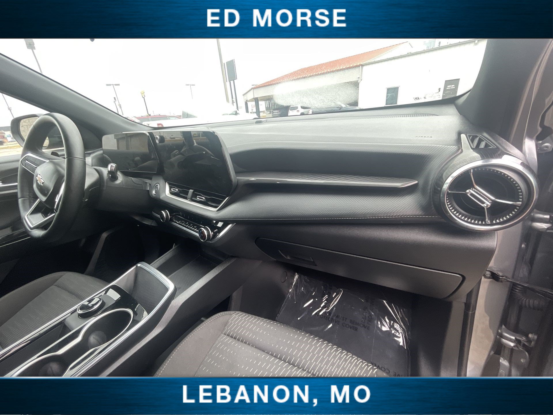 Certified 2026 Chevrolet Equinox LT FWD image 28