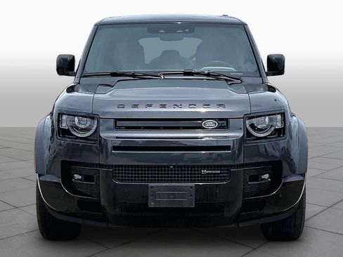 Used 2023 Land Rover Defender 110 X-Dynamic SE AWD/4WD image 4