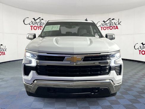 Used 2024 Chevrolet Silverado 1500 LT AWD/4WD image 2