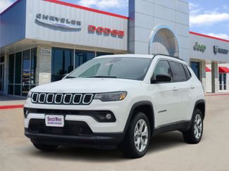 New 2026 Jeep Compass Latitude video 2