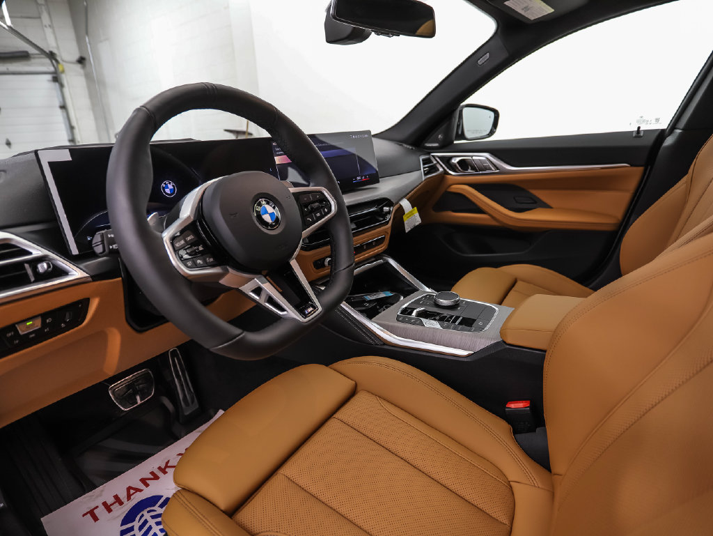 Used 2026 BMW 430i xDrive w/ M Sport Package AWD/4WD image 10