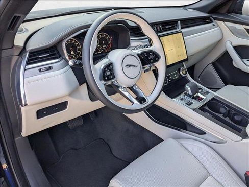 New 2025 Jaguar F-PACE R-Dynamic S image 3