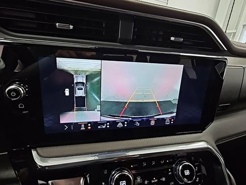 New 2026 GMC Sierra 2500 Denali w/ Denali Reserve Package image 18