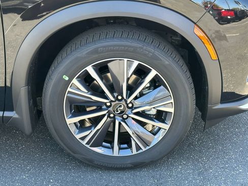 New 2027 INFINITI QX60 Luxe w/ Family Package AWD/4WD image 12