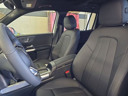 New 2026 Mercedes-Benz GLB 250 GLB 250 image 16