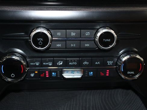 Used 2021 Ford F150 Platinum w/ Equipment Group 701A High image 56