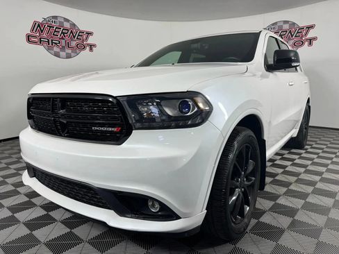 Used 2017 Dodge Durango GT w/ Premium Group image 3