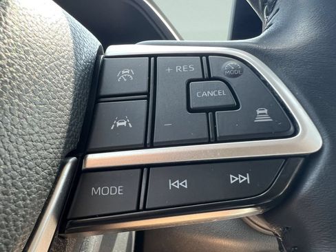 Certified 2024 Toyota Grand Highlander FWD image 15