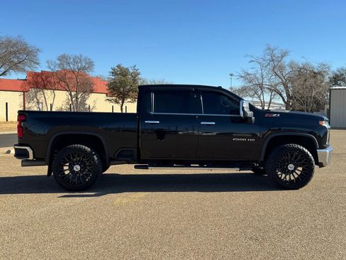 Used 2020 Chevrolet Silverado 2500 LTZ image 7