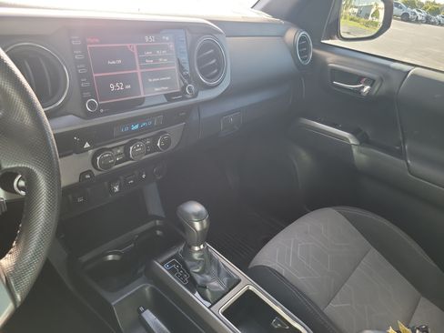 Used 2023 Toyota Tacoma TRD Sport RWD image 22