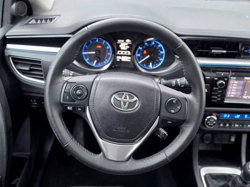 Used 2014 Toyota Corolla S image 12