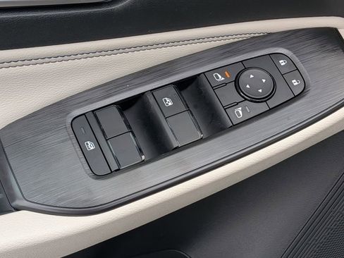 New 2026 Nissan Sentra SL w/ Floor Mat Package FWD image 14