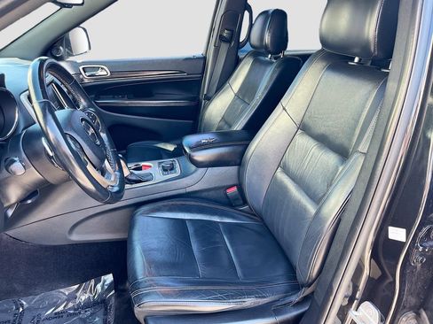 Used 2016 Jeep Grand Cherokee Limited AWD/4WD image 19
