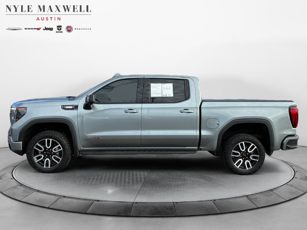 Used 2024 GMC Sierra 1500 AT4 w/ Technology Package AWD/4WD image 13