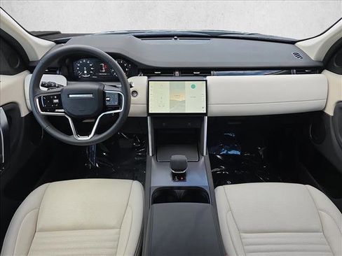 New 2025 Land Rover Discovery Sport S image 9