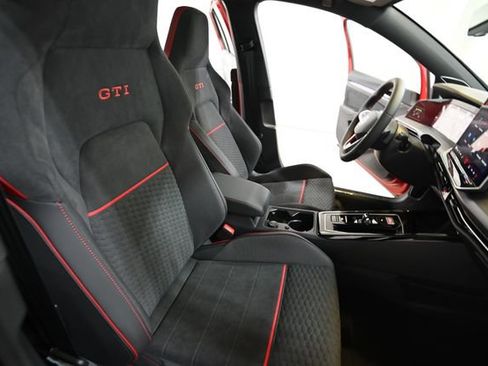New 2026 Volkswagen GTI SE FWD image 26