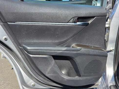Used 2022 Toyota Camry SE w/ Audio Upgrade Package FWD image 24