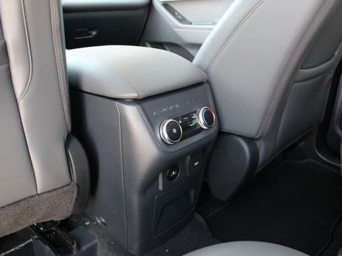 New 2026 Ford Explorer Active w/ Active Comfort Package AWD/4WD image 24