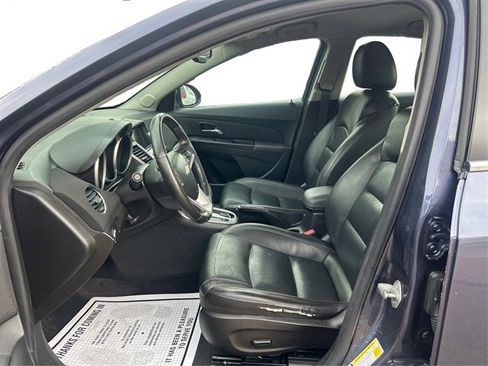 Used 2014 Chevrolet Cruze LT w/ Enhanced Safety Package FWD image 10