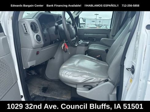 Used 2010 Ford E-150 and Econoline 150 RWD image 12