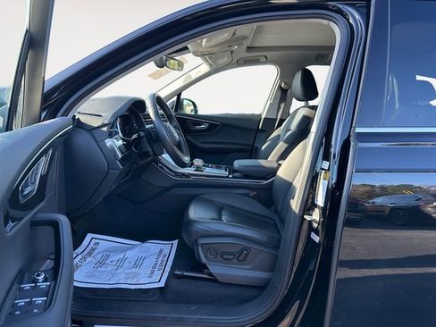 Used 2023 Audi Q7 3.0T Premium Plus image 9