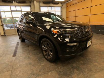 Certified 2023 Ford Explorer XLT w/ Equipment Group 202A