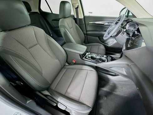 Used 2022 Buick Envision Preferred image 32