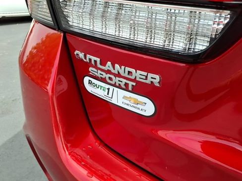 Used 2024 Mitsubishi Outlander Sport AWD image 19