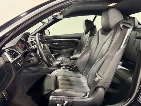 Used 2018 BMW 430i Convertible image 3
