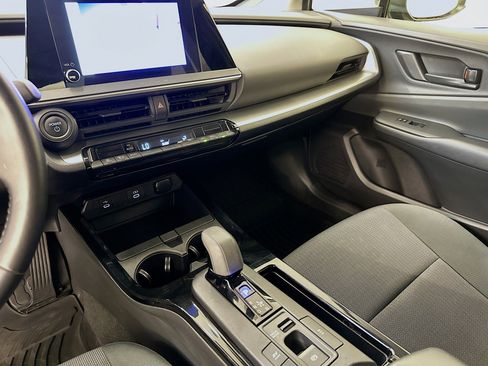 Used 2024 Toyota Prius LE image 26