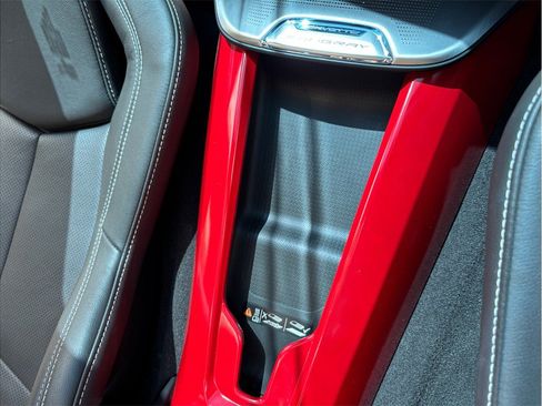 Used 2020 Chevrolet Corvette Stingray Preferred Cpe w/ 2LT Preferred Equipment Group RWD image 39