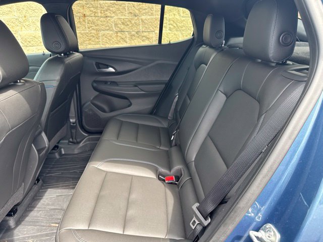 Used 2024 Buick Envista Sport Touring w/ Convenience I Package FWD image 13