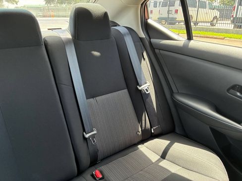 Used 2025 Nissan Sentra SV FWD image 30