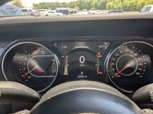 Used 2023 Jeep Wrangler Unlimited Sport AWD/4WD image 20