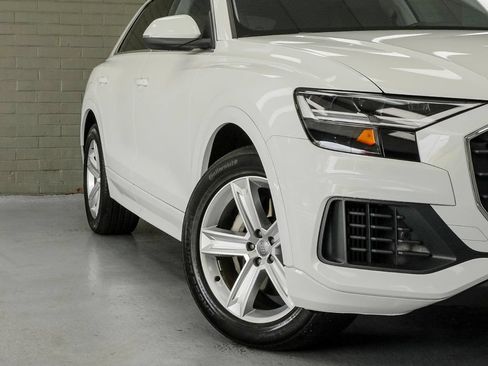 Used 2020 Audi Q8 Premium AWD/4WD image 8