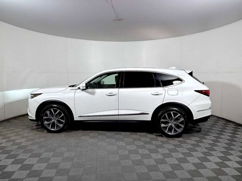 Used 2024 Acura MDX SH-AWD w/ Technology Package image 4