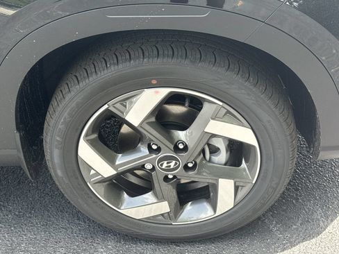 New 2026 Hyundai Venue SEL FWD image 12
