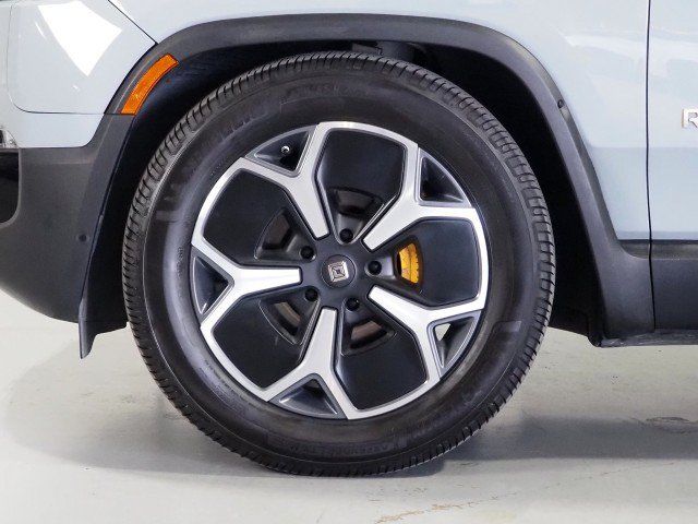 Used 2022 Rivian R1T AWD Adventure Quad image 61