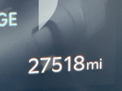 Certified 2024 Kia EV9 Land image 12