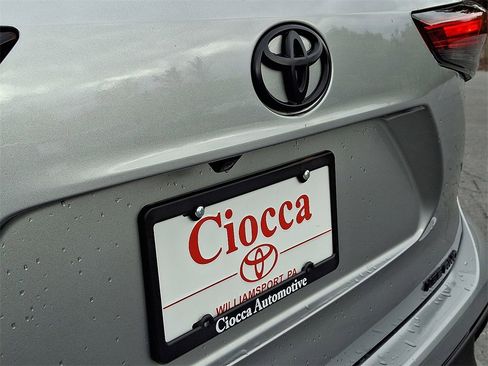 Used 2023 Toyota Highlander XSE image 31